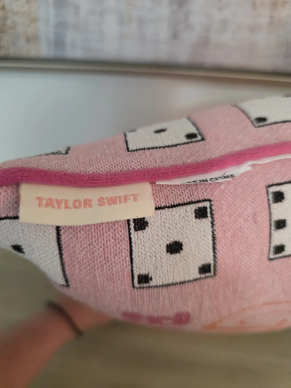 Taylor Swift Pink 'Angels Roll Their Eyes' Accent Pillow TAYLOR SWIFT